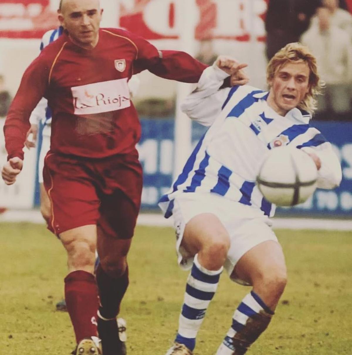 Vila, en acció durant un partit amb la Gimnàstica de Torrelavega el curs 2004-05