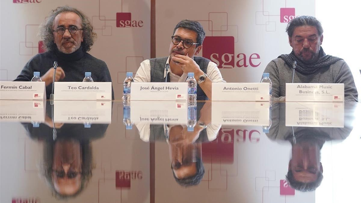 Teo Cardalda, José Ángel Hevia y Antonio Onetti, el pasado 18 de diciembre en la SGAE