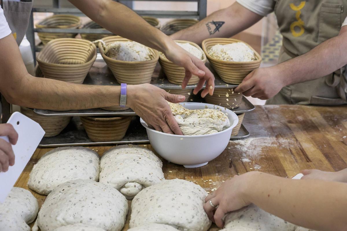 PALMA, REPORTAJE SOBRE LA NUEVA APERTURA DE LA TIENDA DE UCO BAKERY EN LA PLAZA MADRID.