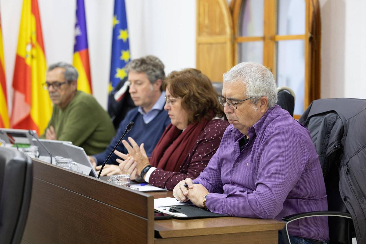 Las imágenes de pleno del Ayuntamiento de Sant Josep