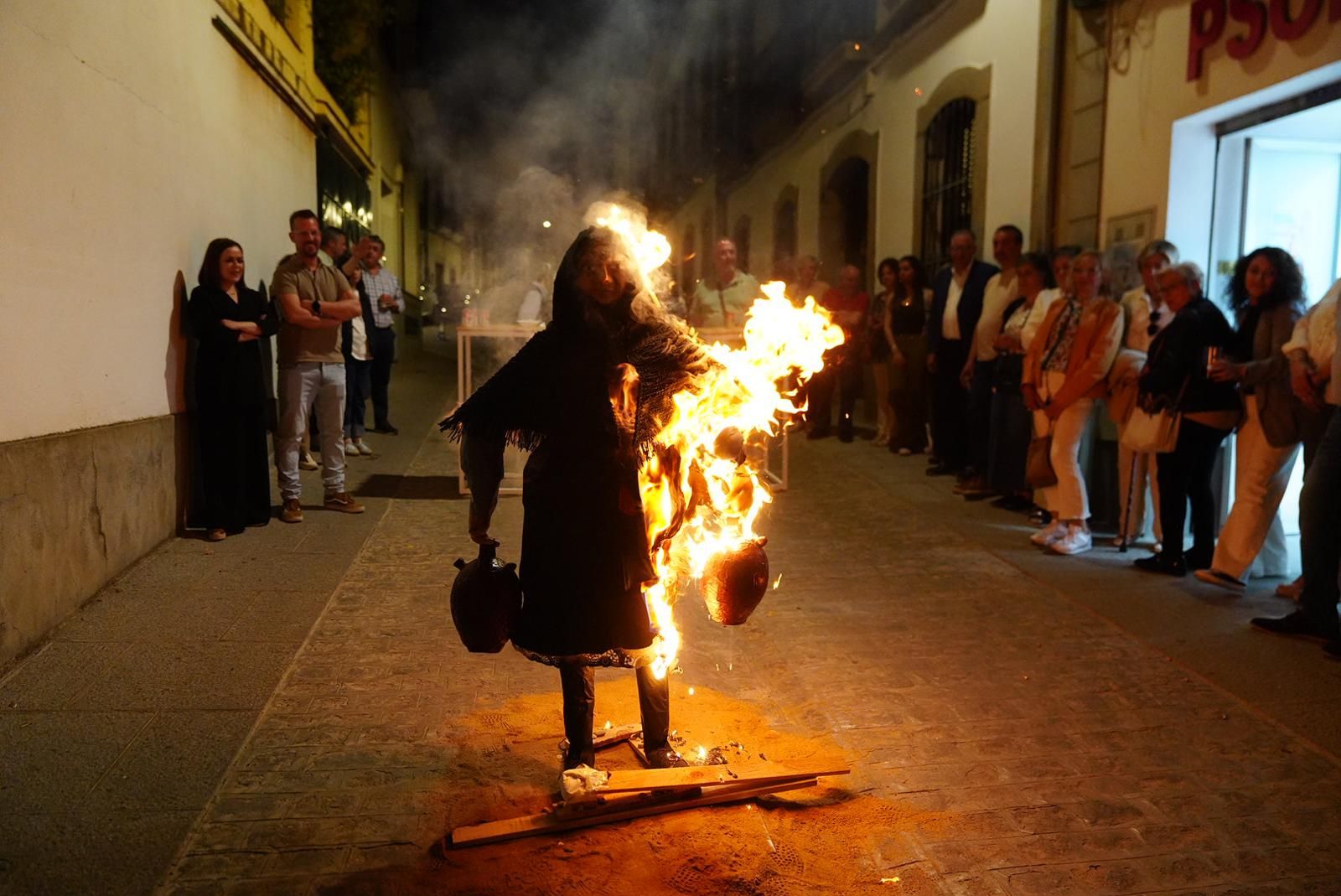 Quema del corcho y de muñecas de San Isidro