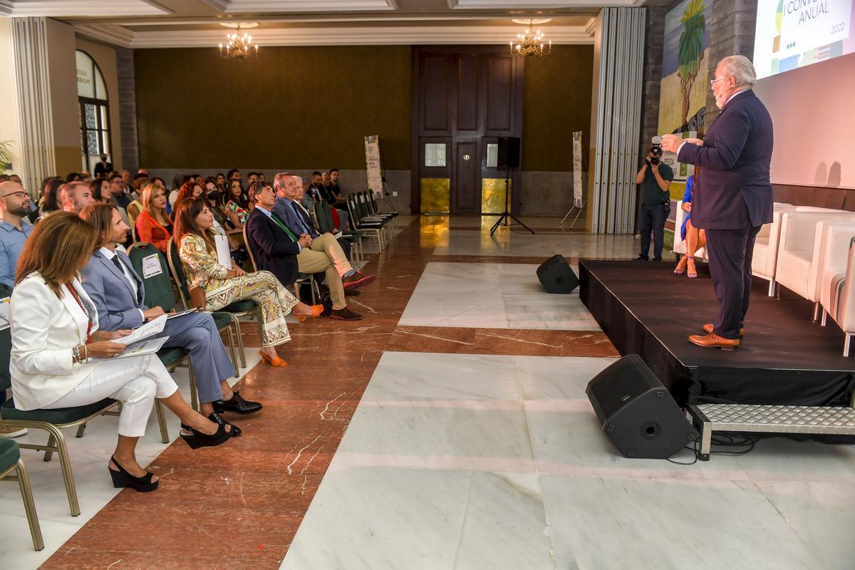 Convención de Universidad Fernando Pessoa Canarias