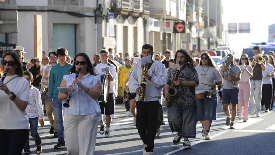 La Banda de Música de Agolada celebra su Festa do Socio | BERNABÉ/JAVIER LALÍN