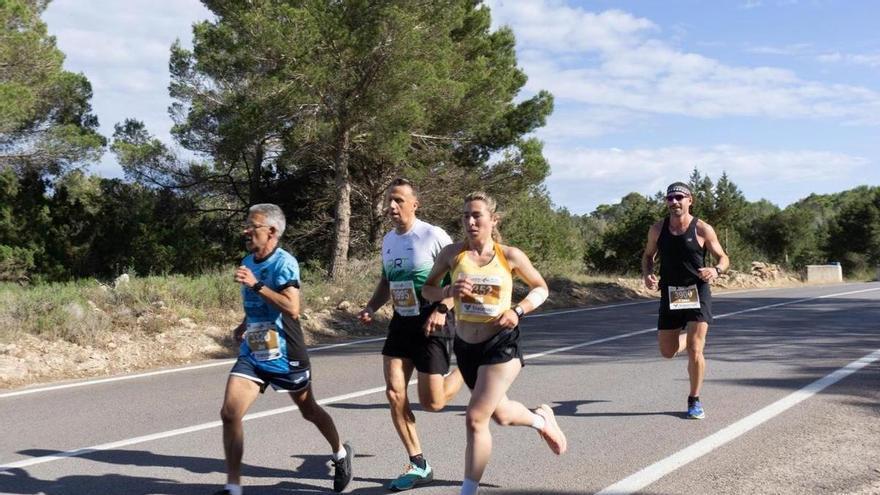El Consell de Formentera establecerá cortes de tráfico el 11 de mayo por la media maratón