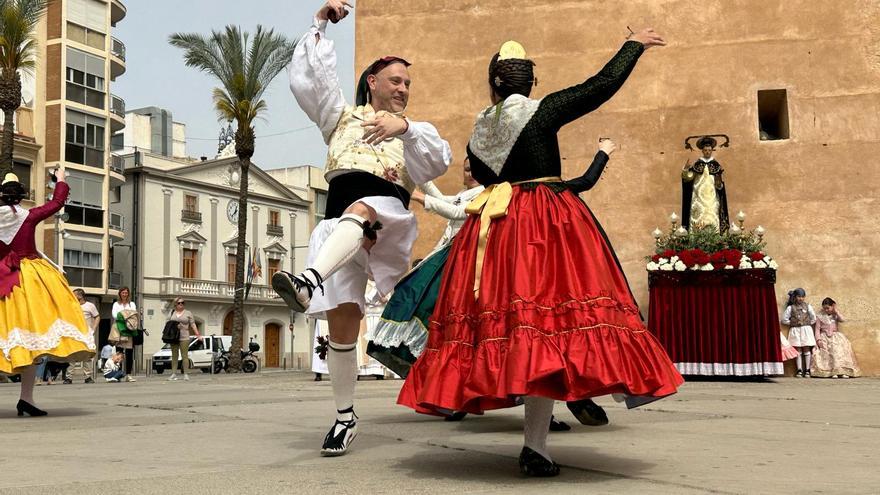 Torrent celebra el tradicional traslado de Sant Vicent Ferrer