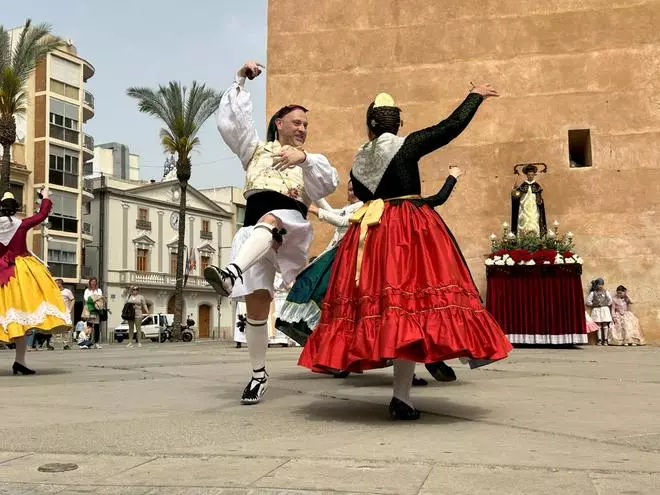 Torrent celebra el tradicional traslado de Sant Vicent Ferrer