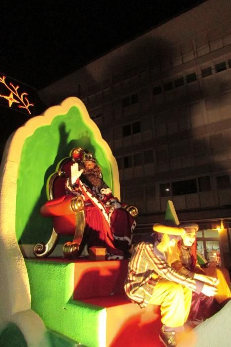 Desfile de los Reyes Magos en Llanes