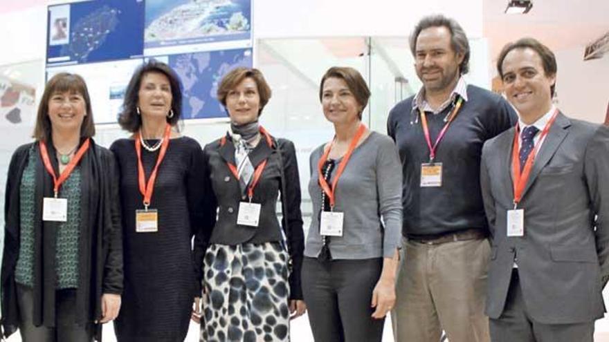 Políticos y empresarios mallorquines, en Fitur 2015.