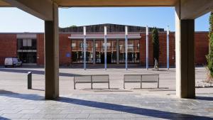 El antiguo teatro de Llars Mundet, en Barcelona, que la UB planea transformar en un centro de neurociencia.