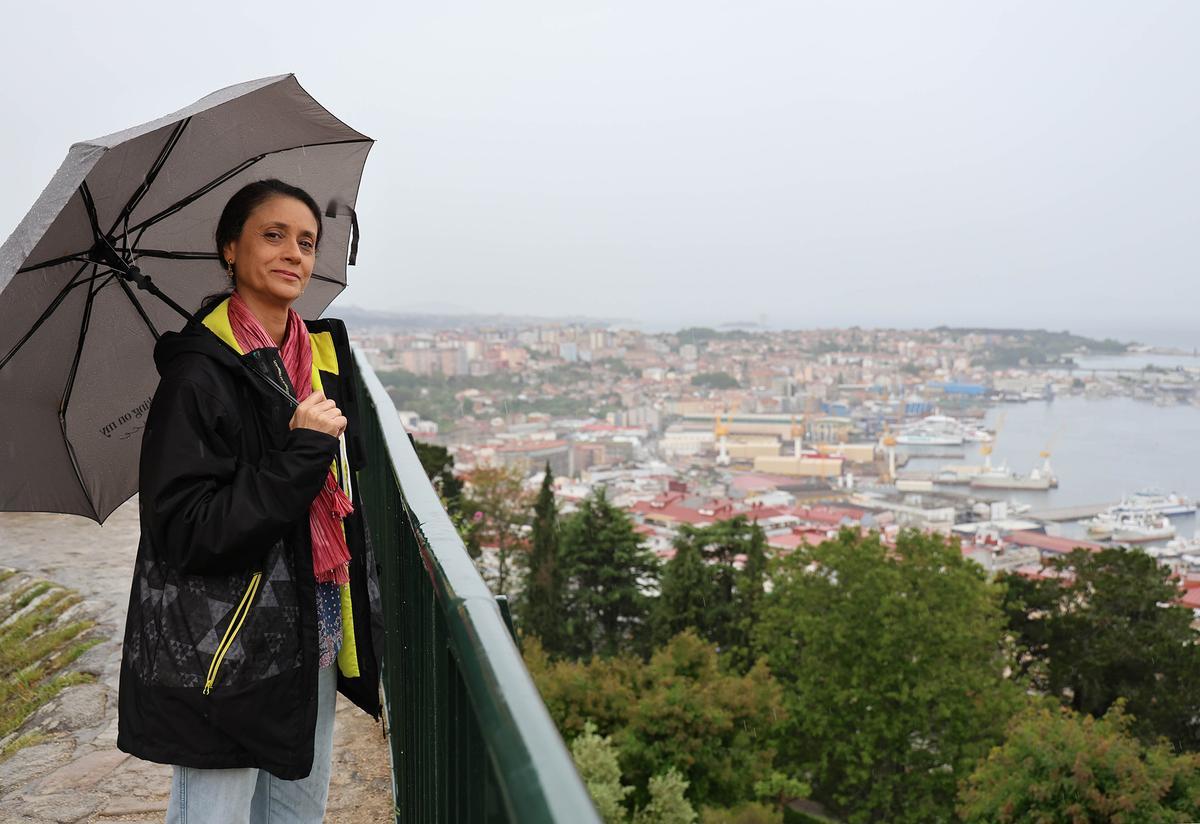 La astrofísica Ana Ulla, esta semana en el mirador del Parque do Castro de Vigo