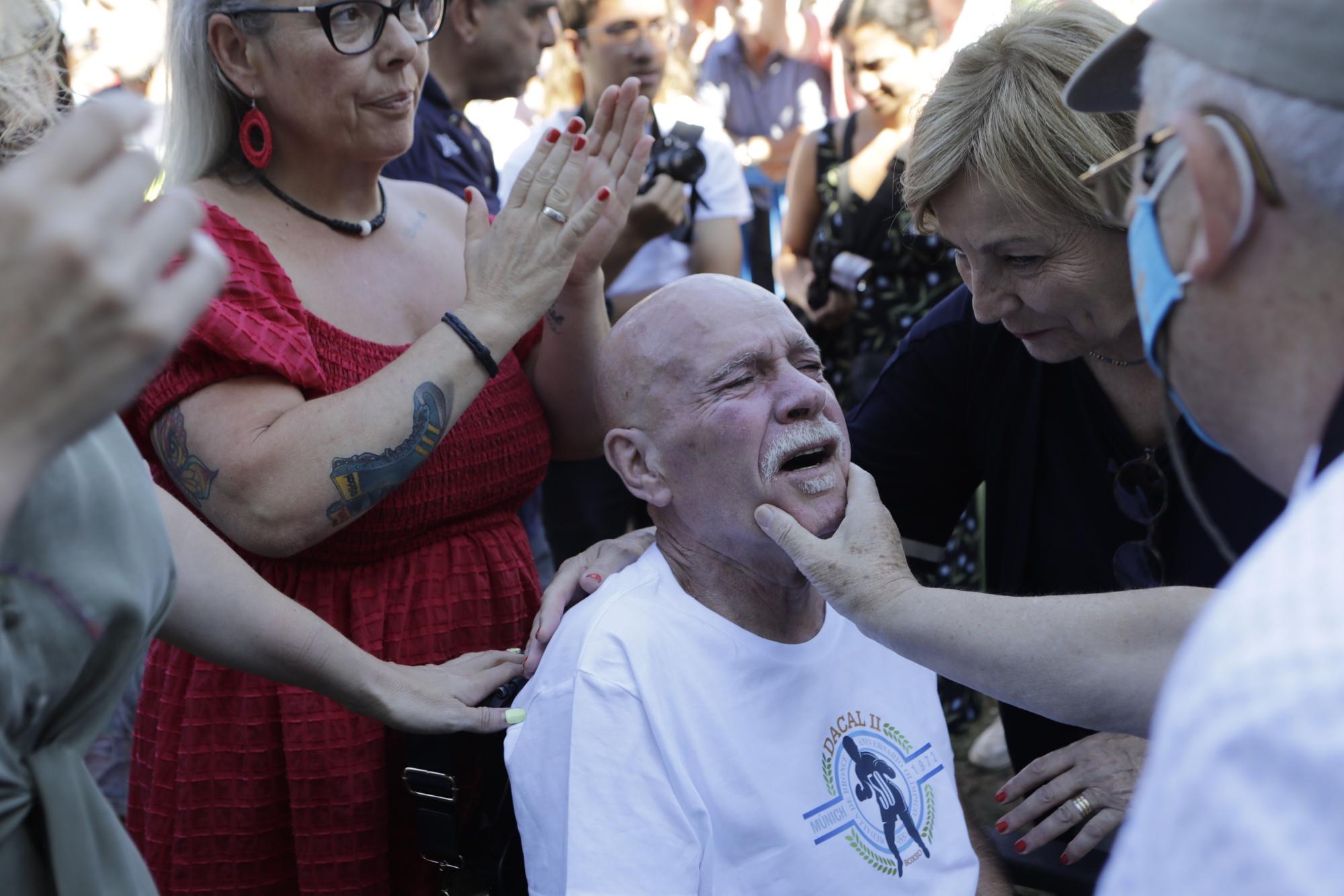 Avilés homenajea a Dacal en el 50º. aniversario de su bronce en Múnich