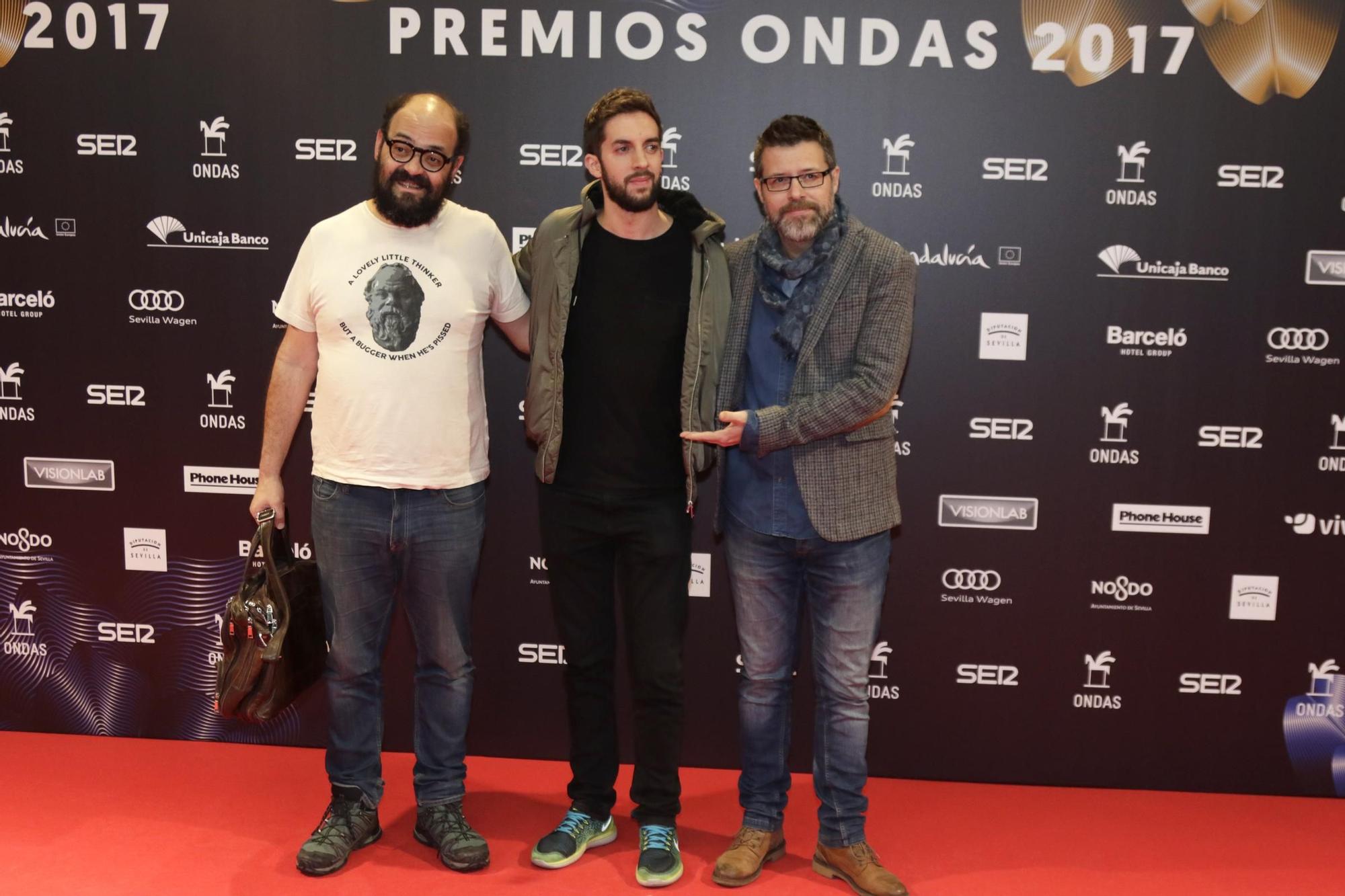 Quequé, Broncano e Ignatius presentaban 'La vida moderna'