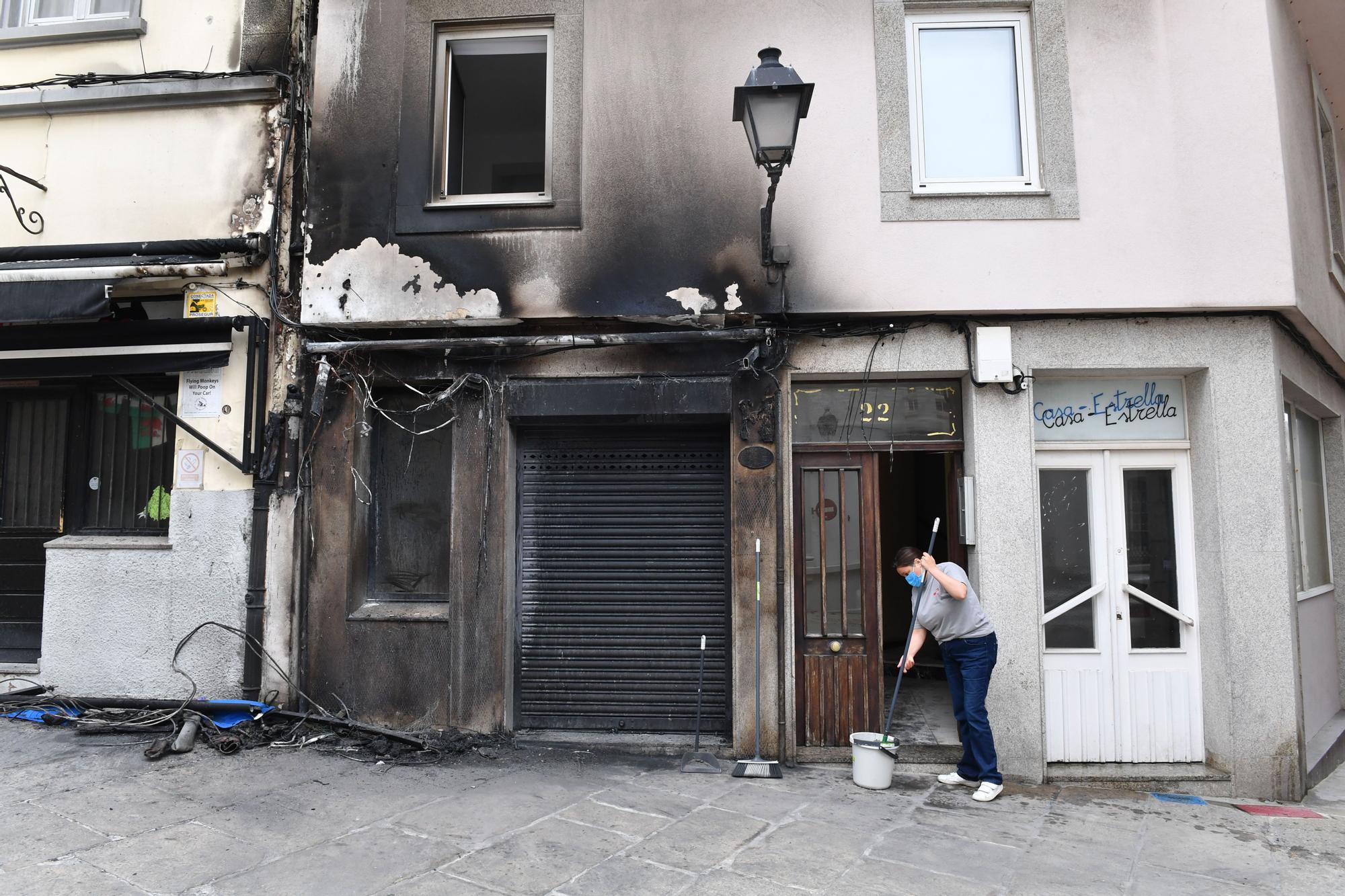 Un incendio de madrugada obliga a desalojar un edificio en A Coruña