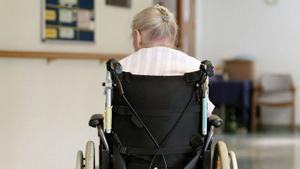 Només el 60% de gent gran camina al cap d’un mes de fracturar-se el maluc