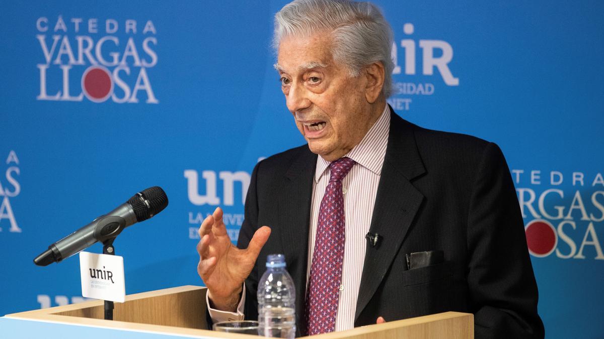 The writer Mario Vargas Llosa.