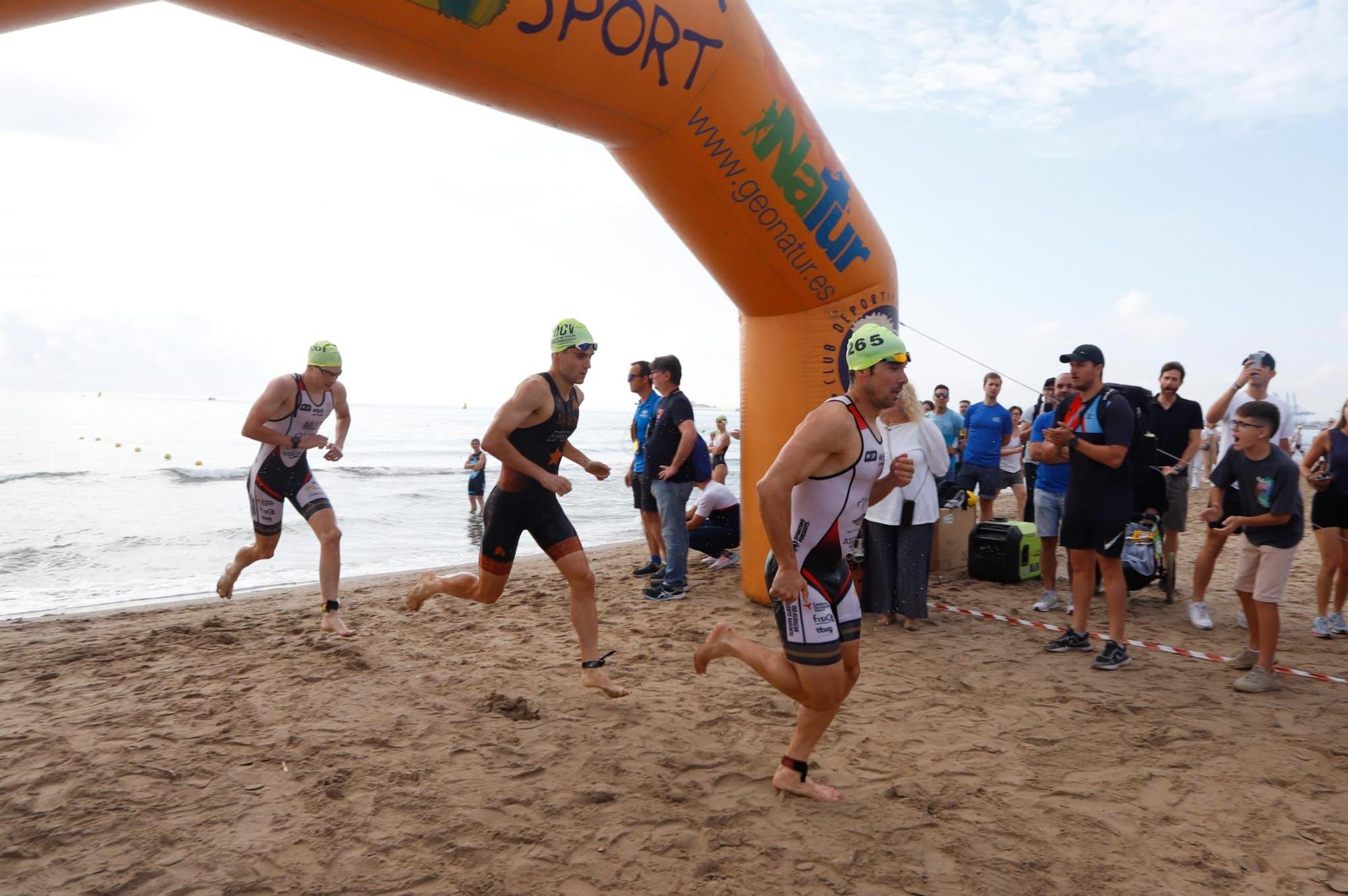 Búscate en el III Triatló de València - Playtja de la Malvarrosa