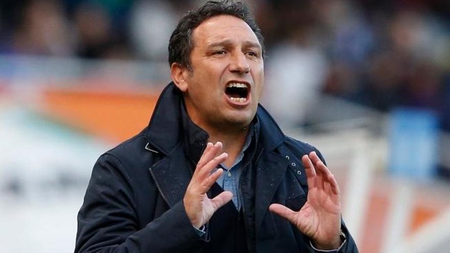 Eusebio Sacristán, en su estreno con la Real ante el Sevilla.