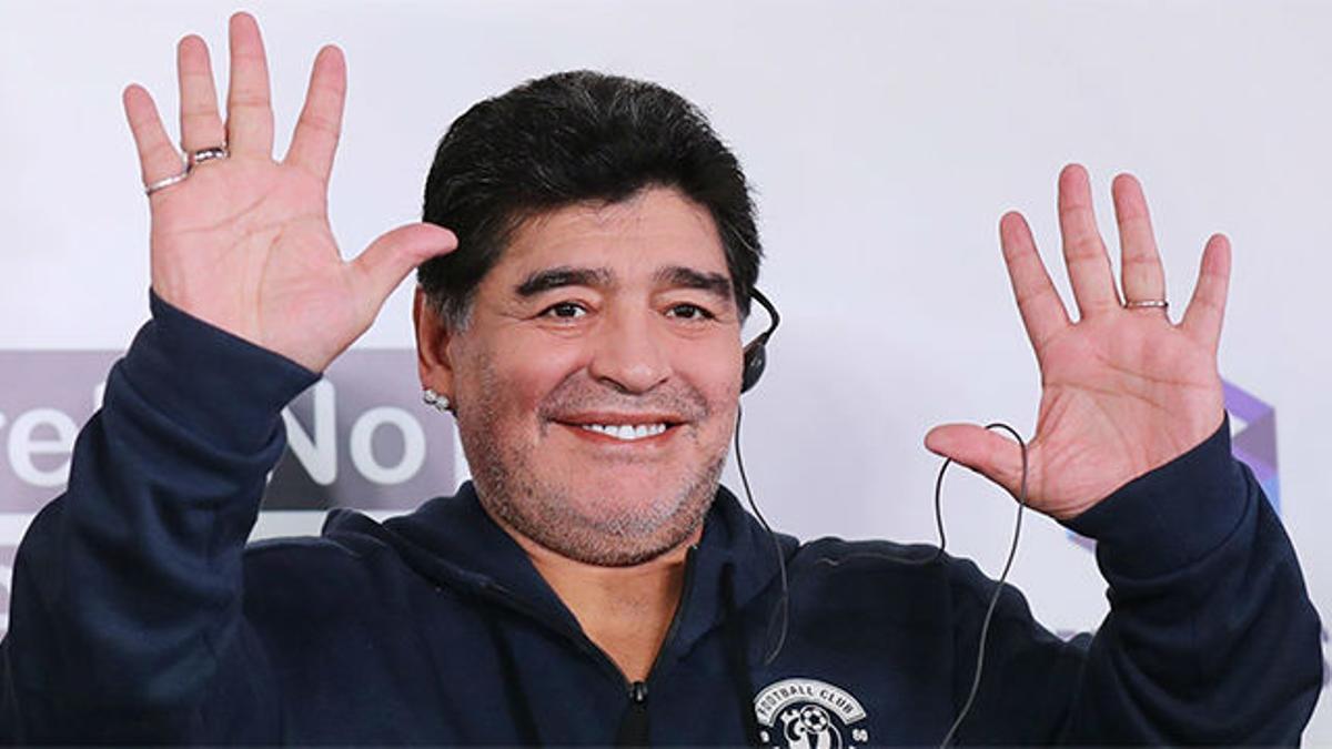 Maradona dirigirá a Gimnasia y Esgrima La Plata hasta mediados de 2020