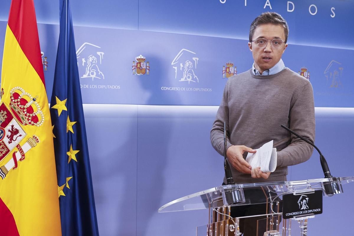 La denuncia de Elisa Mouliaá relata varios delitos sexuales de Errejón en la misma noche