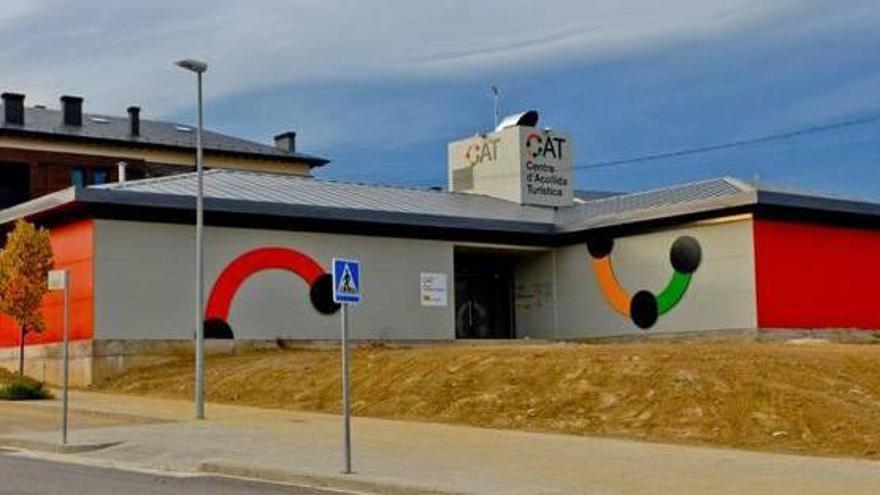 L&#039;edifici de l&#039;antic Centre d&#039;Acollida Turística, que serà la seu de l&#039;oficina comarcal d&#039;Agricultura l&#039;any que ve