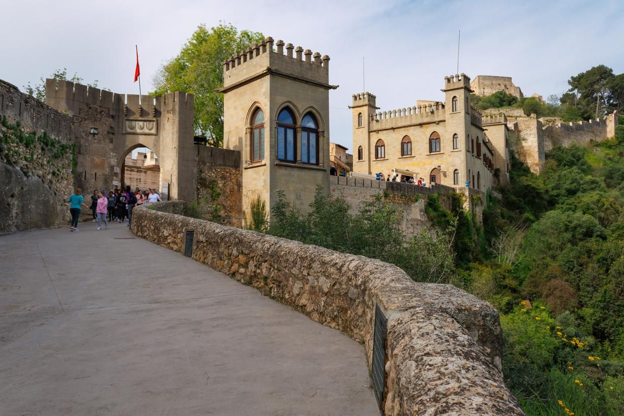 La entrada al Castillo de Játiva