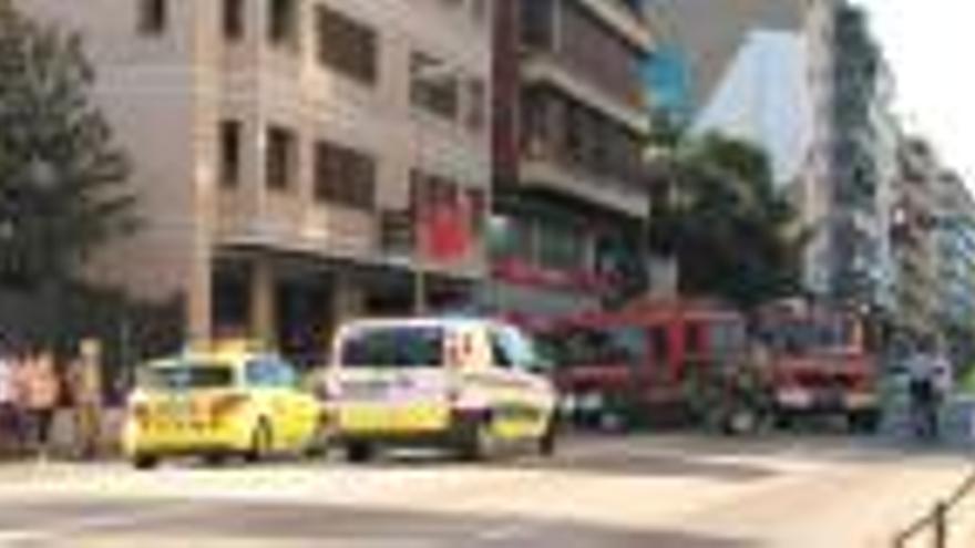 Un conductor begut deixa cinc ferits en un accident a Girona