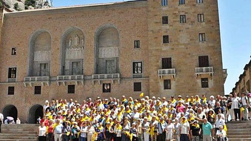 Ripoll Trobada de la Gent Gran a Montserrat