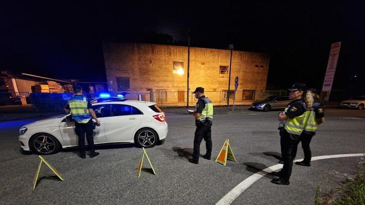 Denuncian a un conductor tras dar positivo en drogas en Doutor Tourón