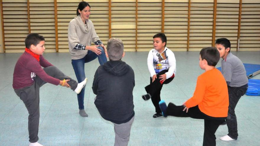 Una sessió a l&#039;escola Salvador Dalí, dirigida per la pediatra de l&#039;equip d&#039;atenció primària de Figueres