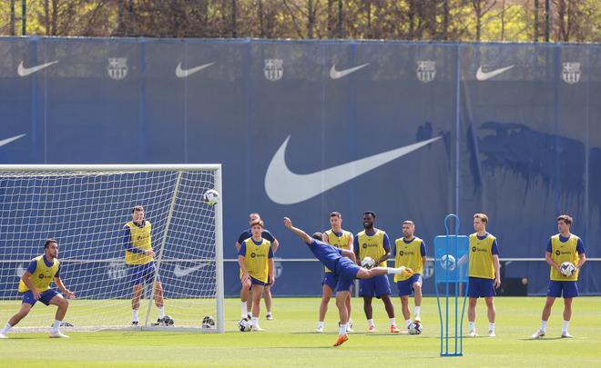 Las divertidas anécdotas del último entrenamiento del Barça