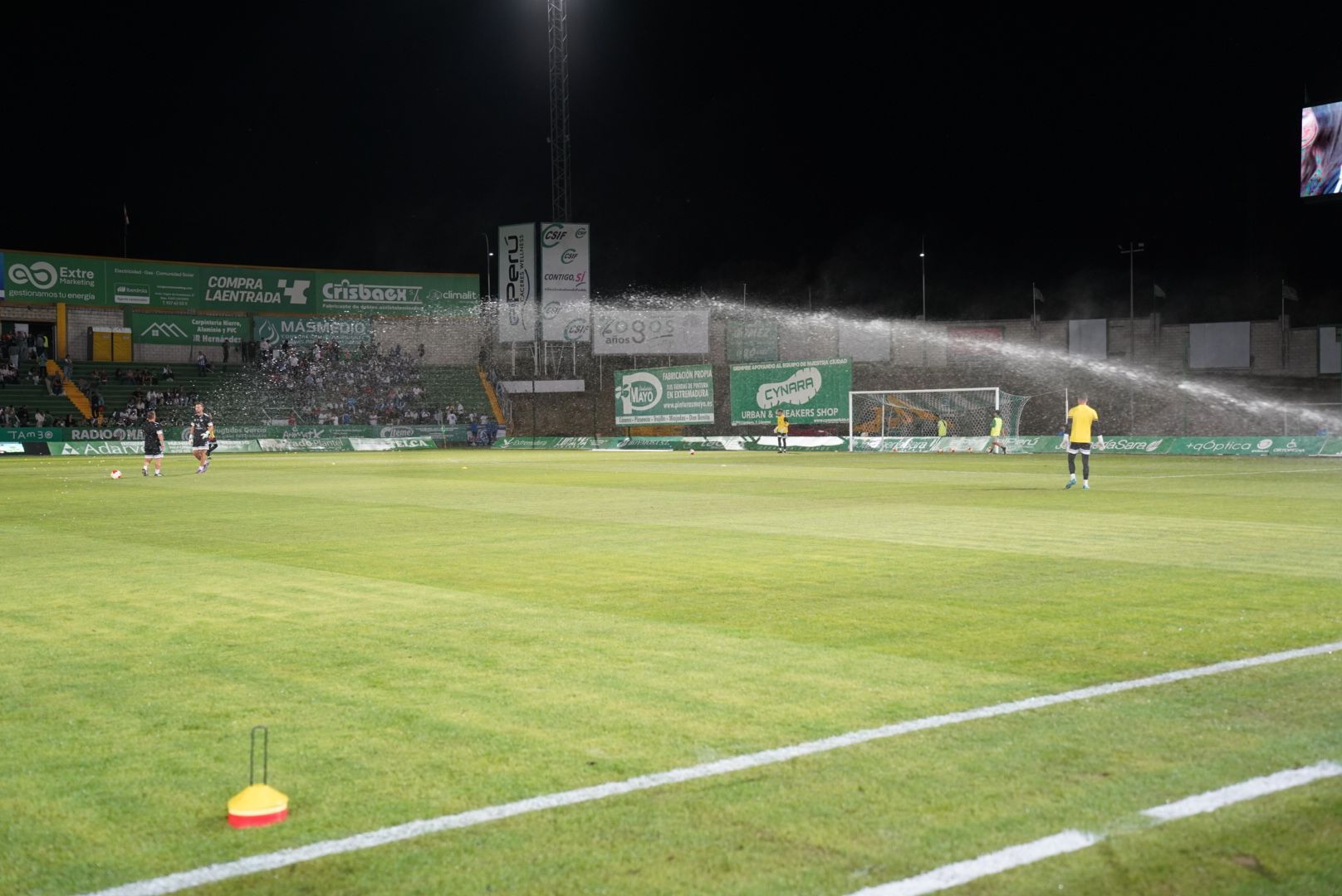 Las imágenes del Cacereño-Tenerife