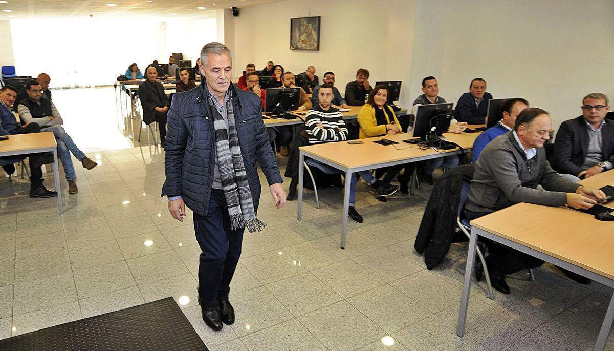 Otero acusa a Taboada de uso indebido de la maquinaria de la mancomunidad
