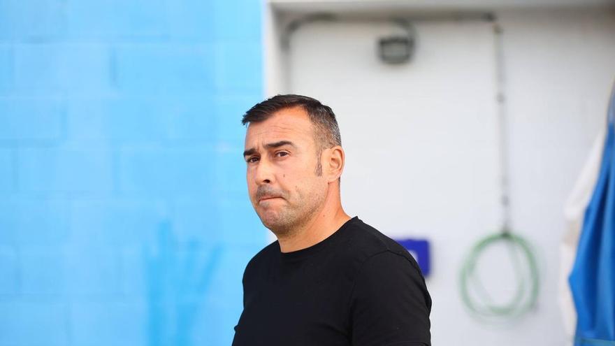 Yago Iglesias, ante el debut liguero del Avilés Industrial ante el Pontevedra: "Nuestra idea de juego se basa en..."