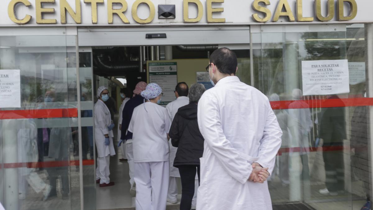 Un centro de salud de Cáceres, donde se produjo una de las últimas agresiones.