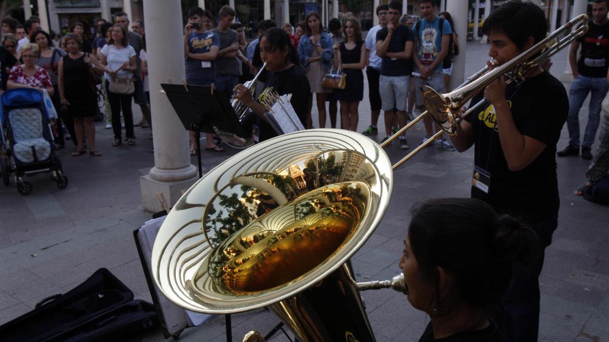 Imagen de archivo de una actividad del festival celebrada en la Plaça Major.