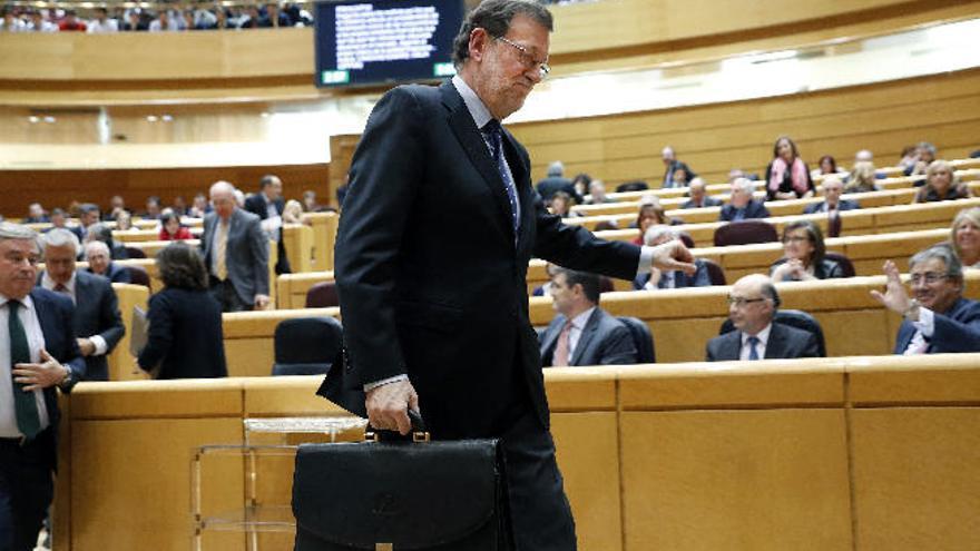 Mariano Rajoy ayer tras su intervención en la sesión de control al Gobierno en el pleno del Senado.