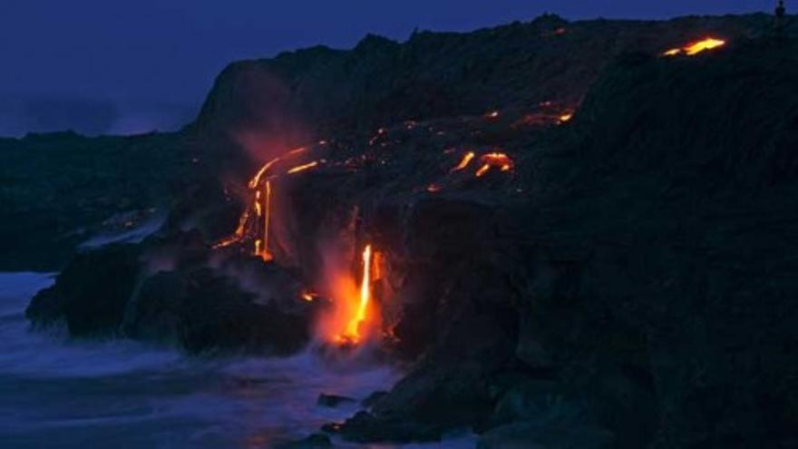 Ríos de lava cubren Hawai