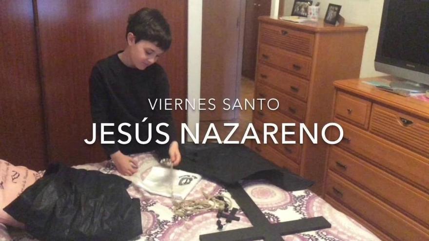 Así se viste un cofrade del Jesús Nazareno