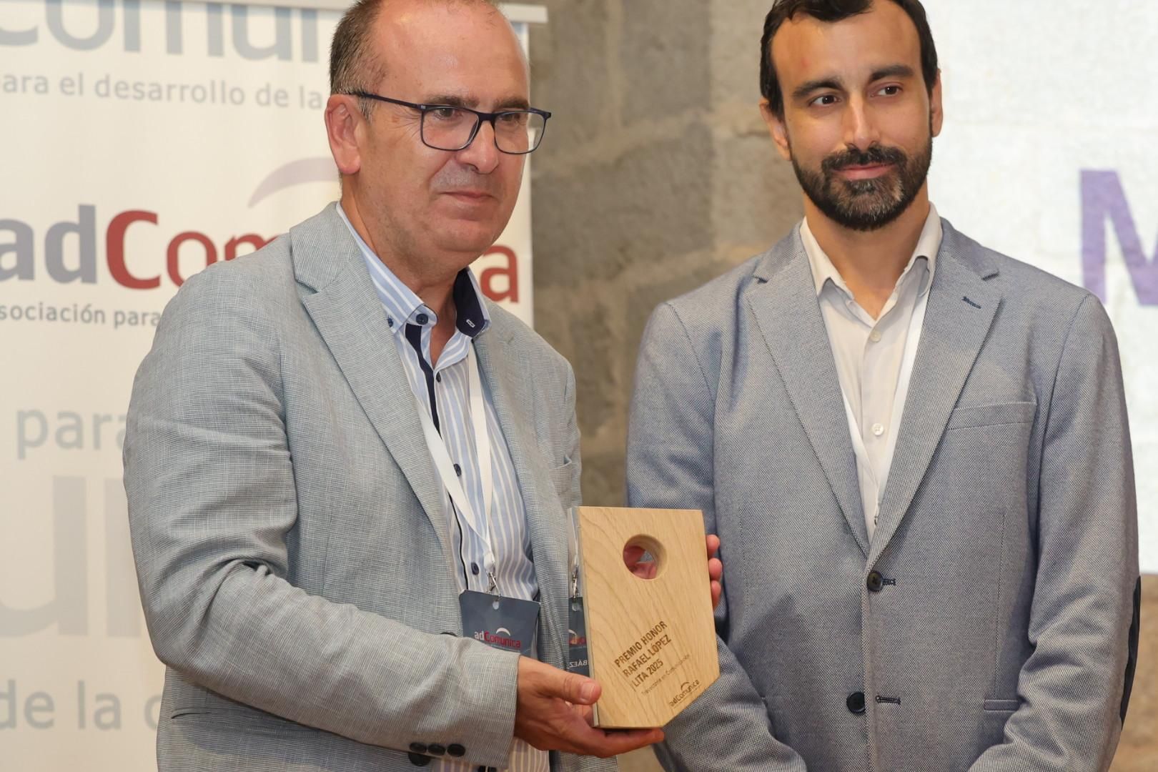 Galería de fotos: ‘Mediterráneo’ recibe el Premio de Honor de adComunica en su centenario