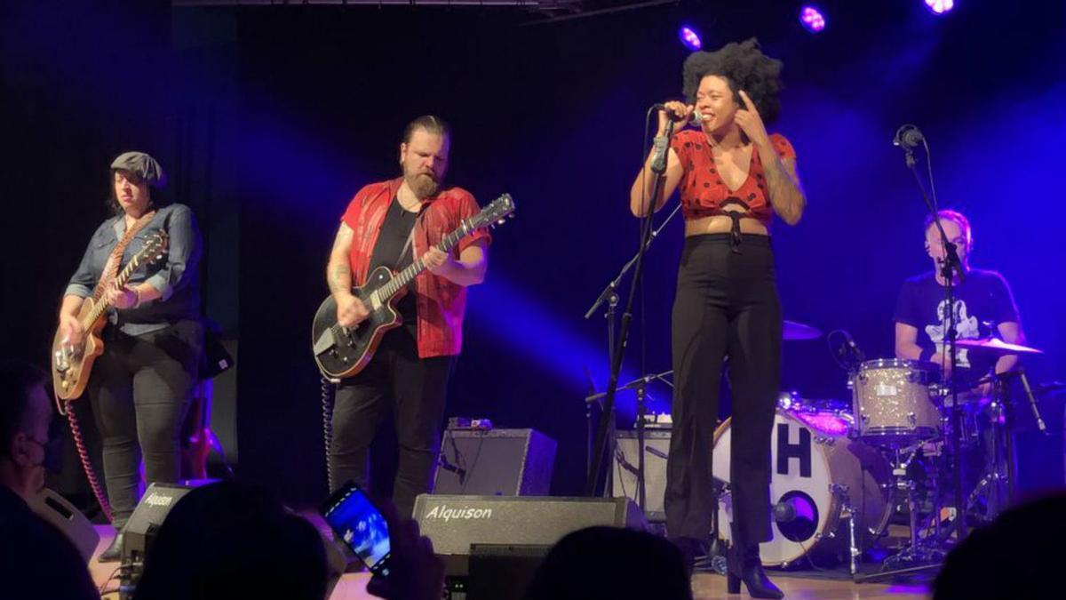 Un ciclón musical arrasa Mieres