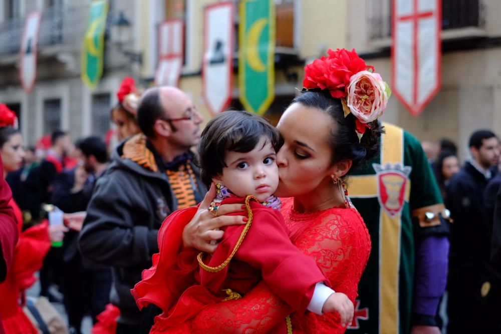 Los Moros y Cristianos de Monforte del Cid pusieron el broche de oro a las fiestas 2016