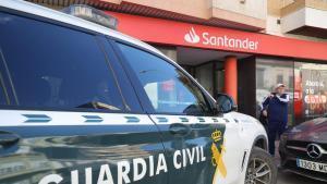 Sucursal bancaria de Benetússer donde se ha producido el atraco