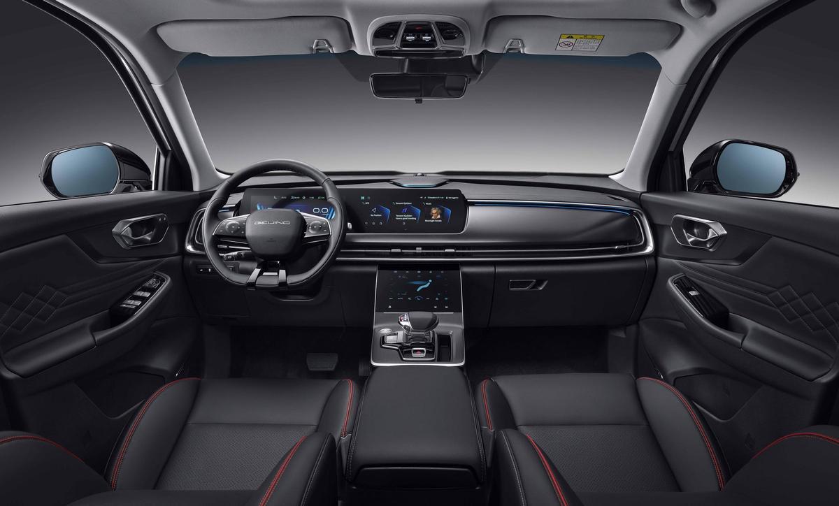 Interior del Baic X75