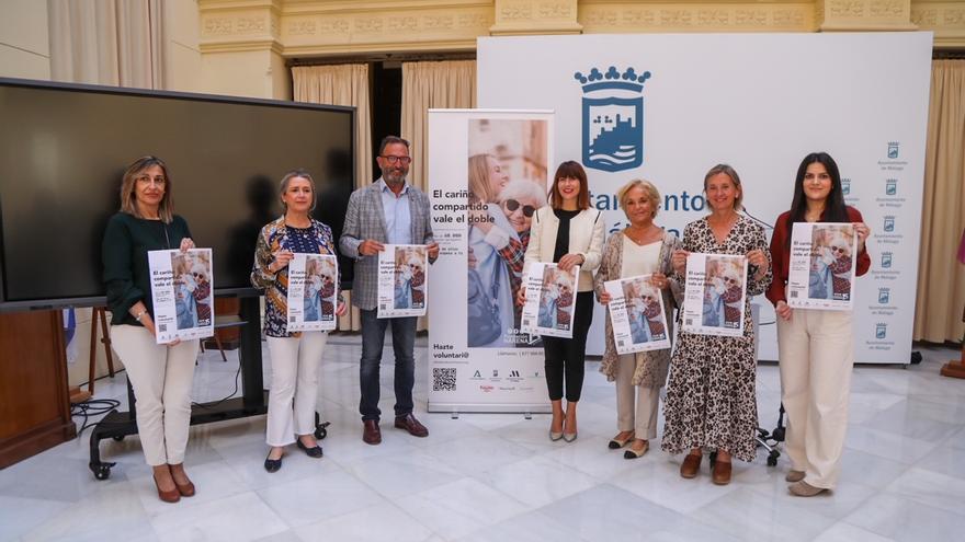 El Ayuntamiento y la Fundación Harena lanzan en Málaga una campaña de concienciación sobre la soledad de los mayores