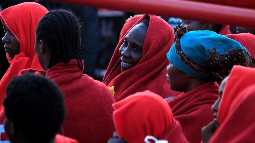 Casi 200 inmigrantes han llegado al Puerto de Málaga en apenas 10 horas,