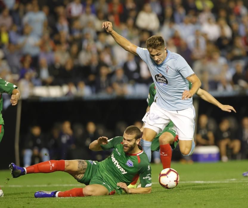 Las mejores imágenes del Celta - Alavés // R. Grobas / A. Villar / C. Graña