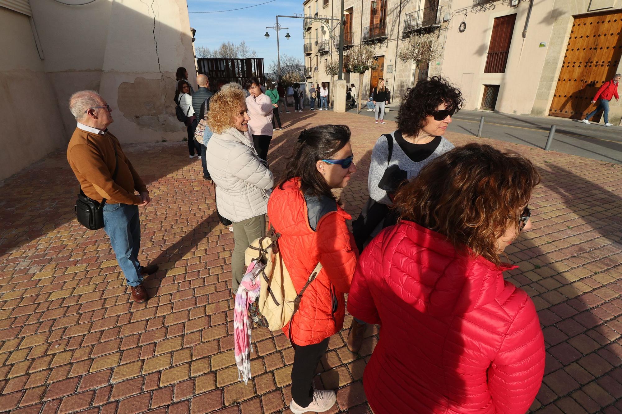 Comienza la venta de sillas al público general para las Fiestas de Alcoy