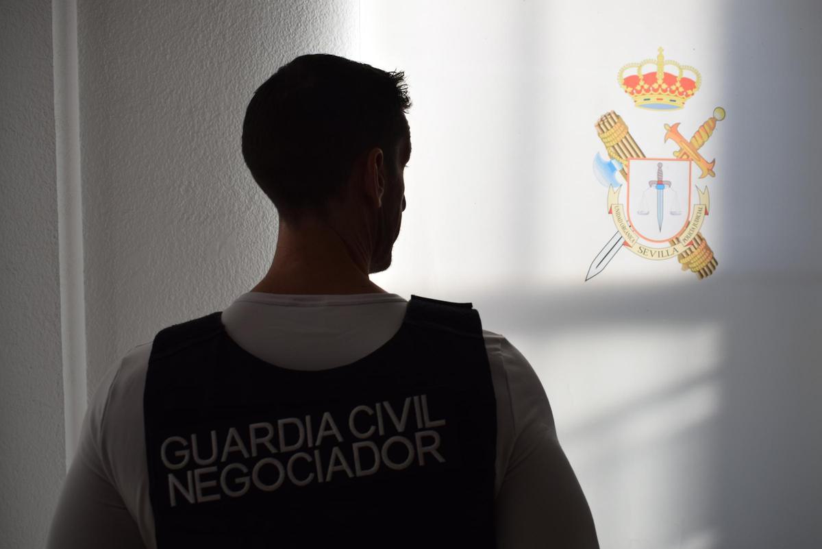 Agente negociador de la Guardia Civil de Sevilla