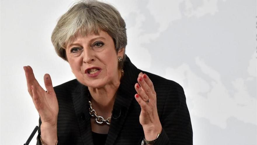 May suaviza sus posiciones sobre el &#039;brexit&#039; para facilitar el acuerdo con la UE