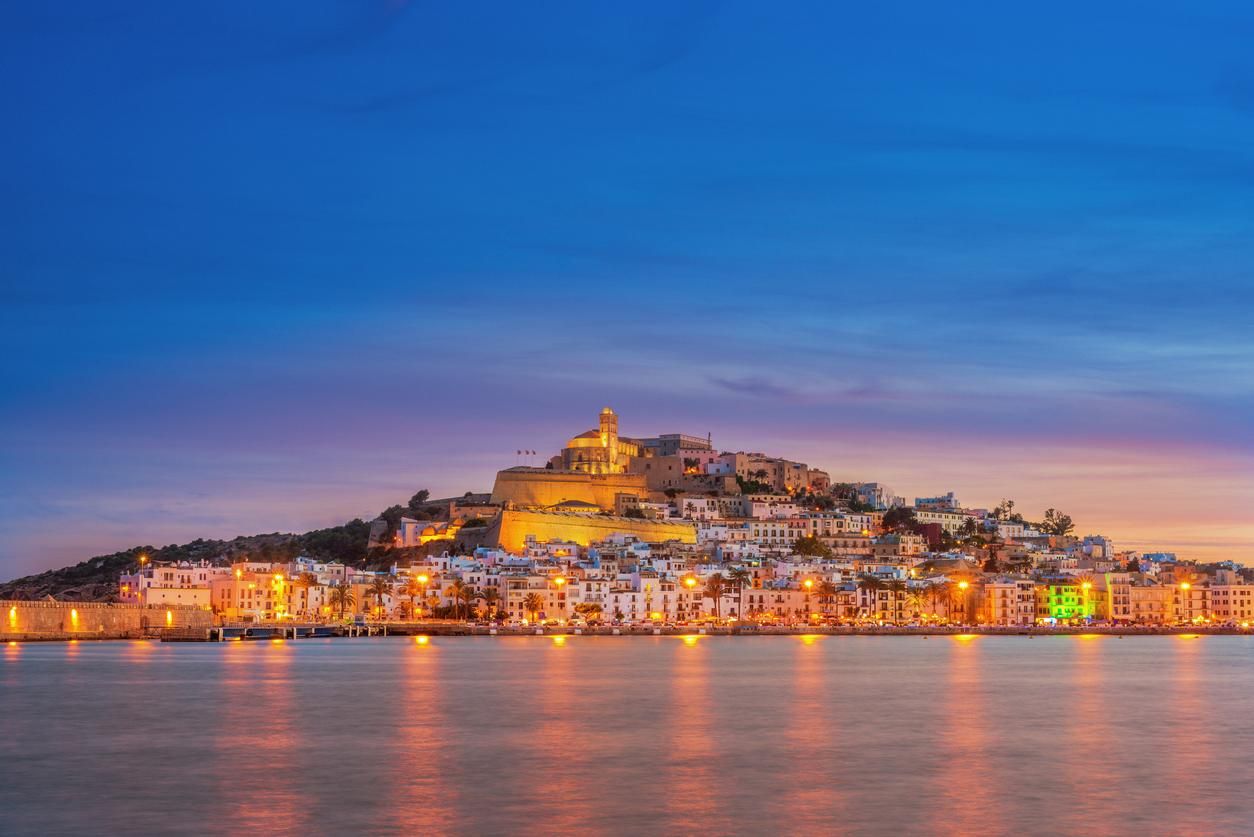 Puesta de sol en Dalt Vila, Eivissa, Ibiza